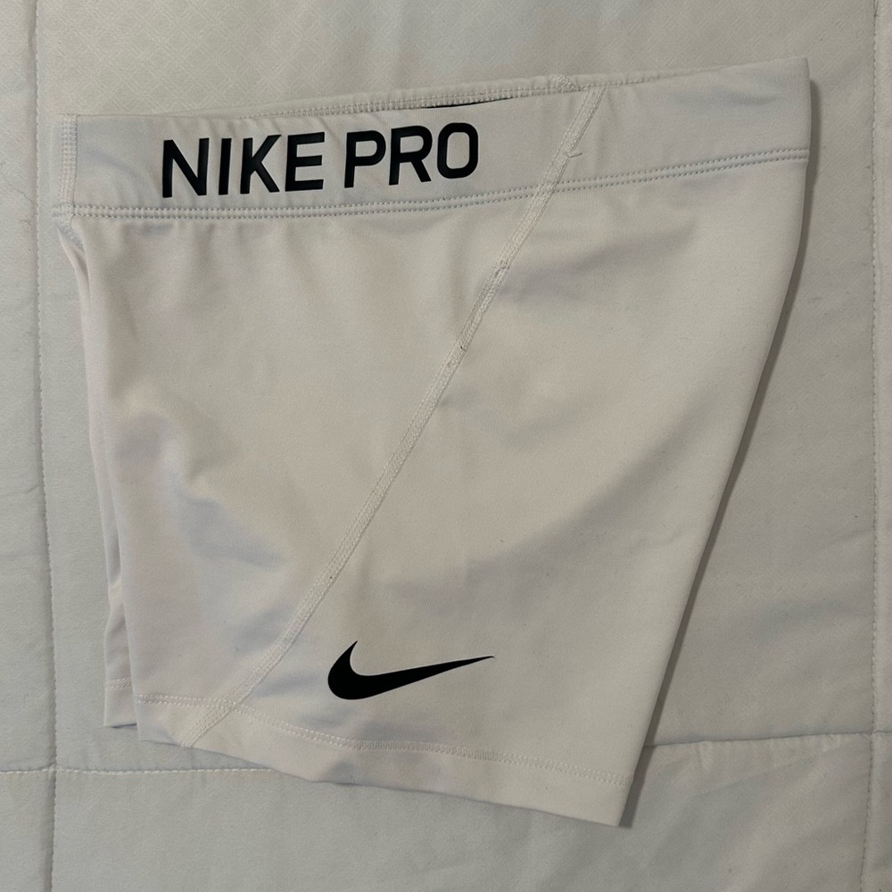 White Nike pro spandex